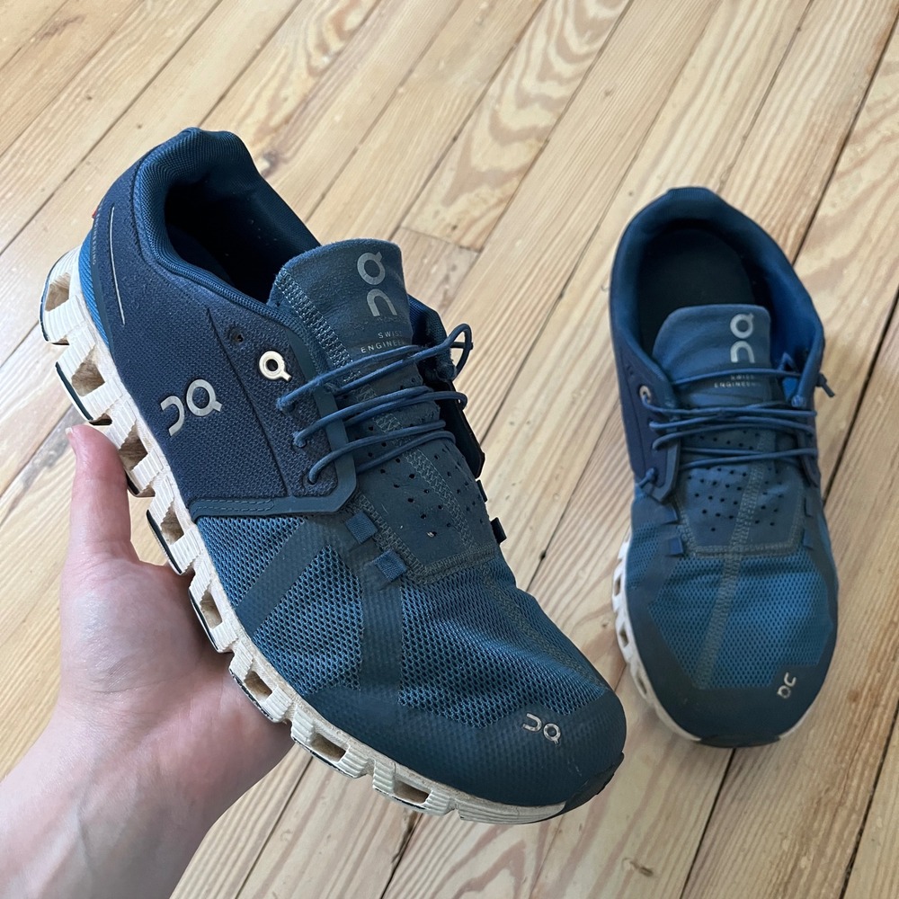On Cloud Running Shoes Mens 11 Navy Blue Lightweight CloudTec Athletic Sneakers